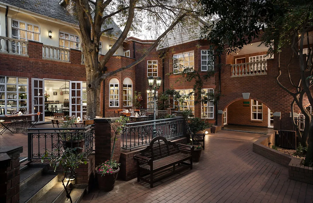 Premier Hotel Quatermain-1