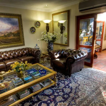 The Oasis Boutique Hotel & Residency-3
